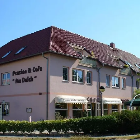 בית הארחה Am Deich 2*