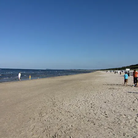 בית הארחה Am Deich Kröslin