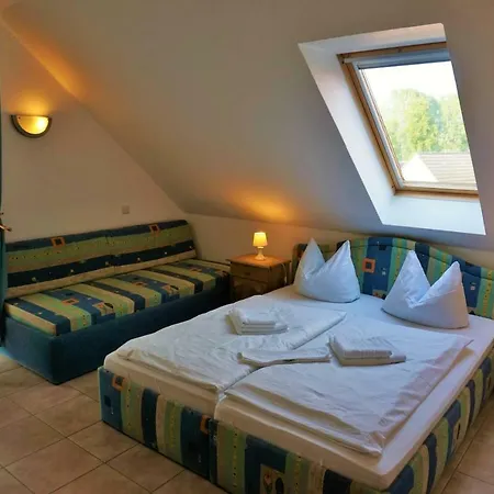 Am Deich בית הארחה